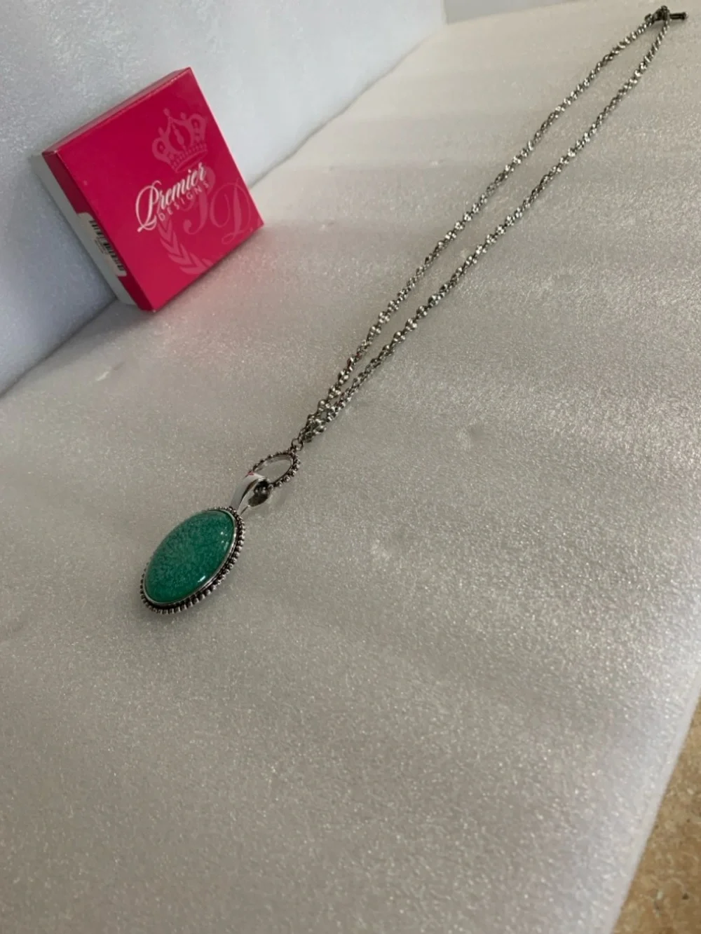 Premier Designs Silver-Tone Necklace with Green Turquoise Oval Pendant - Picture 4 of 4